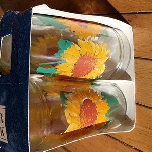 Vintage Sunflower Drinkware